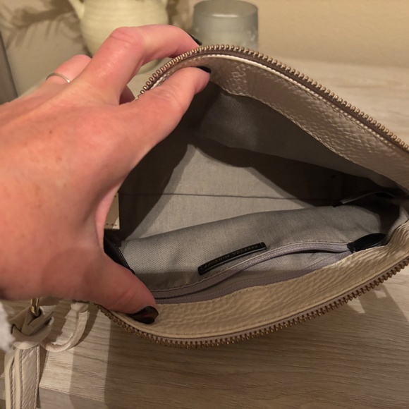 Rebecca Minkoff crossbody/shoulder bag - Picture 4 of 7